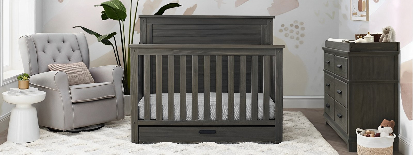 Simmons juvenile on sale furniture crib